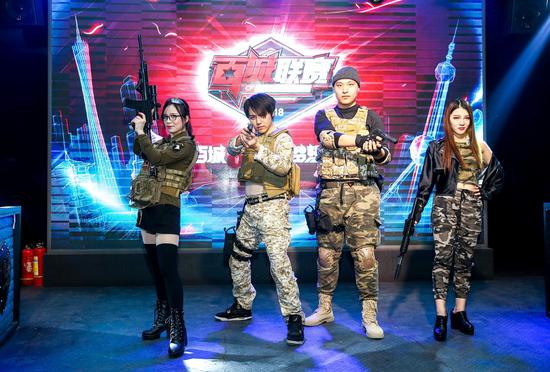 这必须是标志性的加里奥！ faker + Oner 成功覆盖了下路， T1 在没有任何危险的情况下赢得了第一场比赛